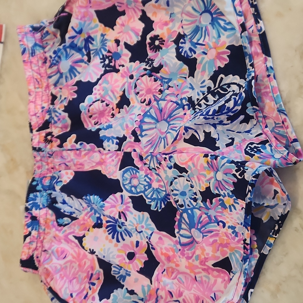 NWOT Lilly Pulitzer Athletic Shorts